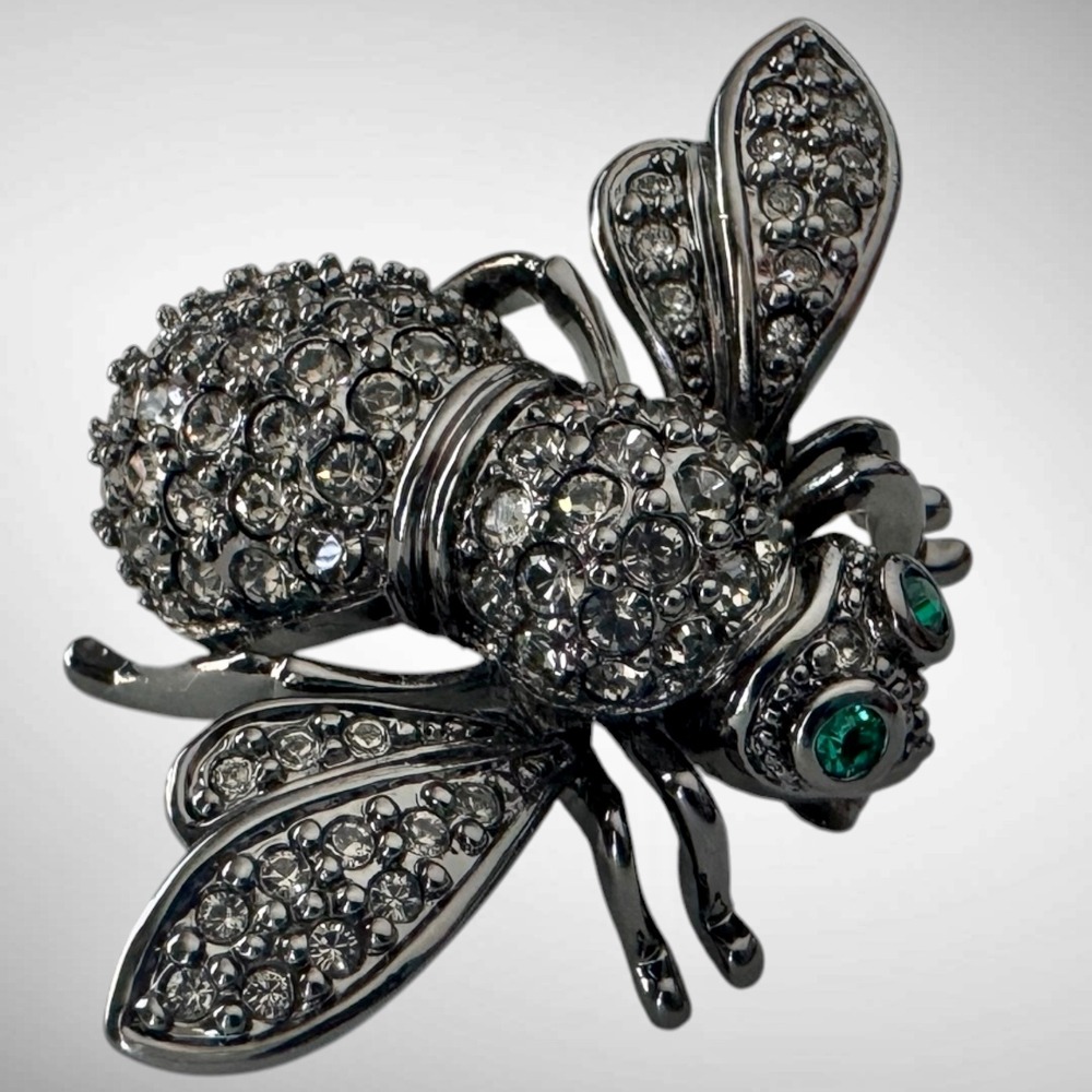 Joan Rivers Black Knight Queen Bee Crystal Brooch Green Eyes Signed Vintage